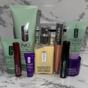 NWT Clinique face kit: Includes three full-size products & six travel size items